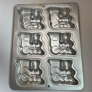 Vintage Cake Mold Train Pan Wilton